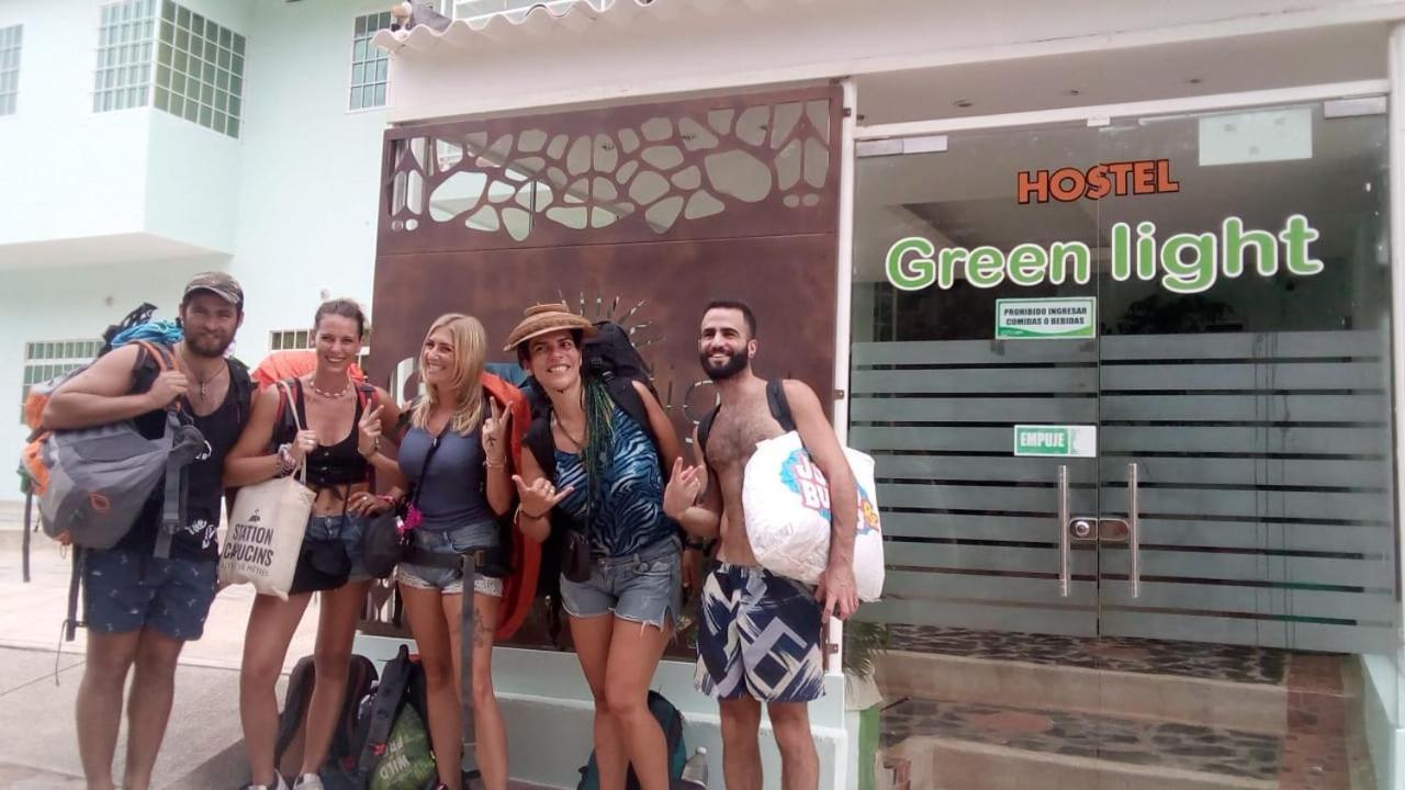 Hostel Green Light Taganga Extérieur photo