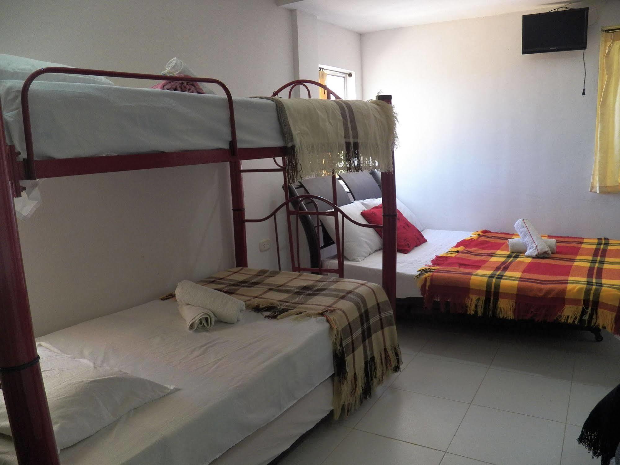 Hostel Green Light Taganga Extérieur photo