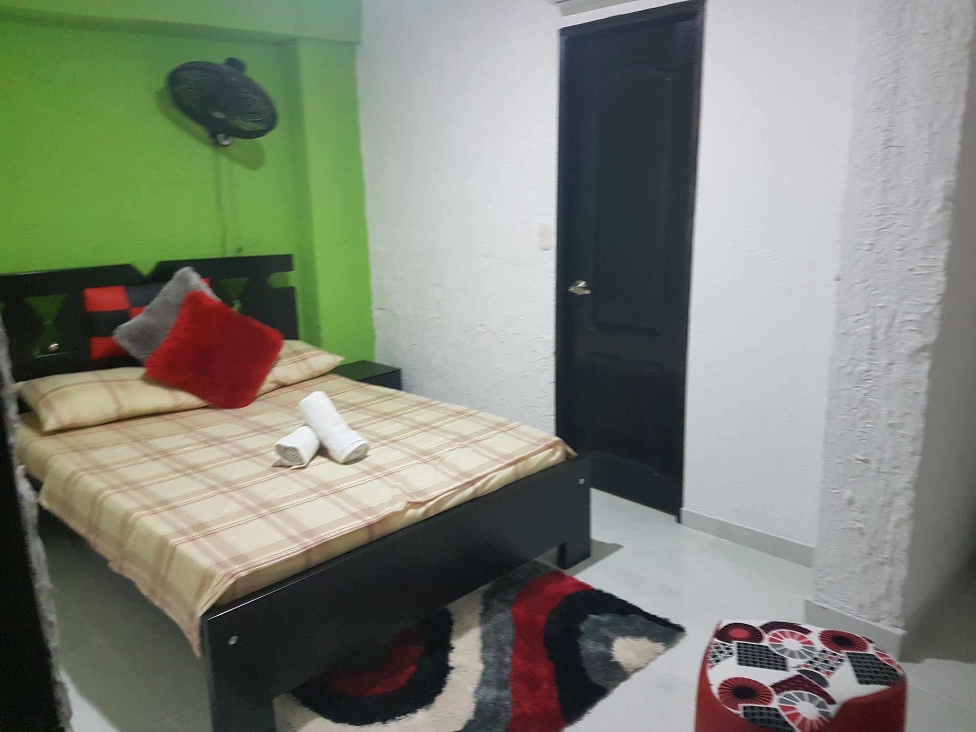 Hostel Green Light Taganga Extérieur photo