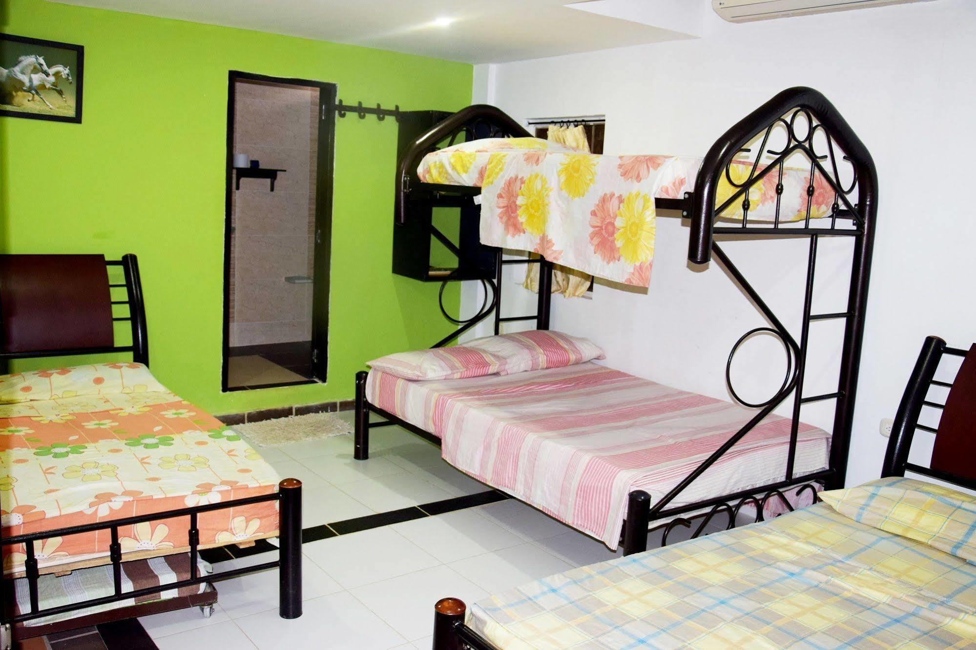 Hostel Green Light Taganga Extérieur photo